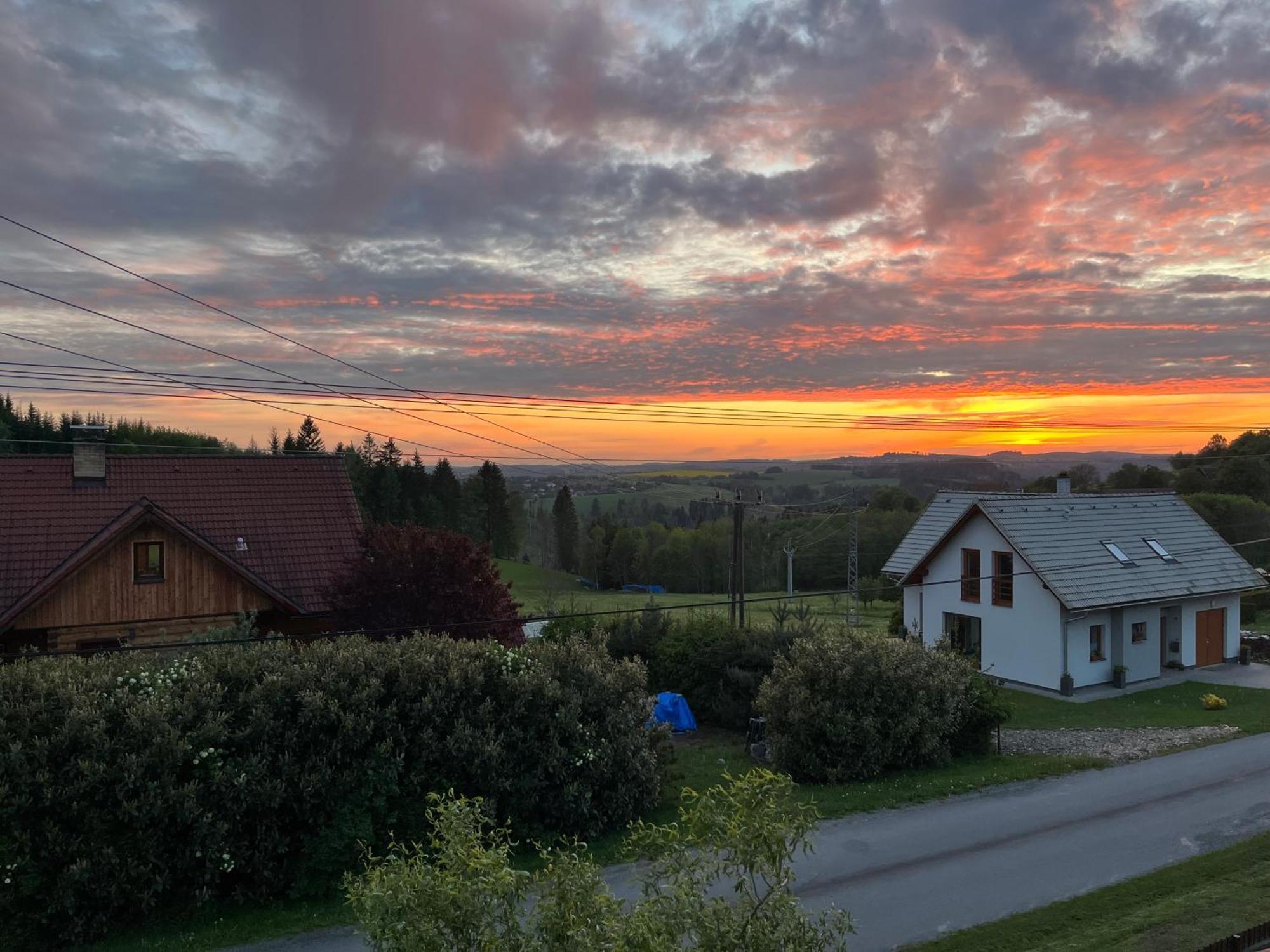 Chalupa Pod Zubstejnem Apartamento Bystrice nad Pernstejnem Exterior foto